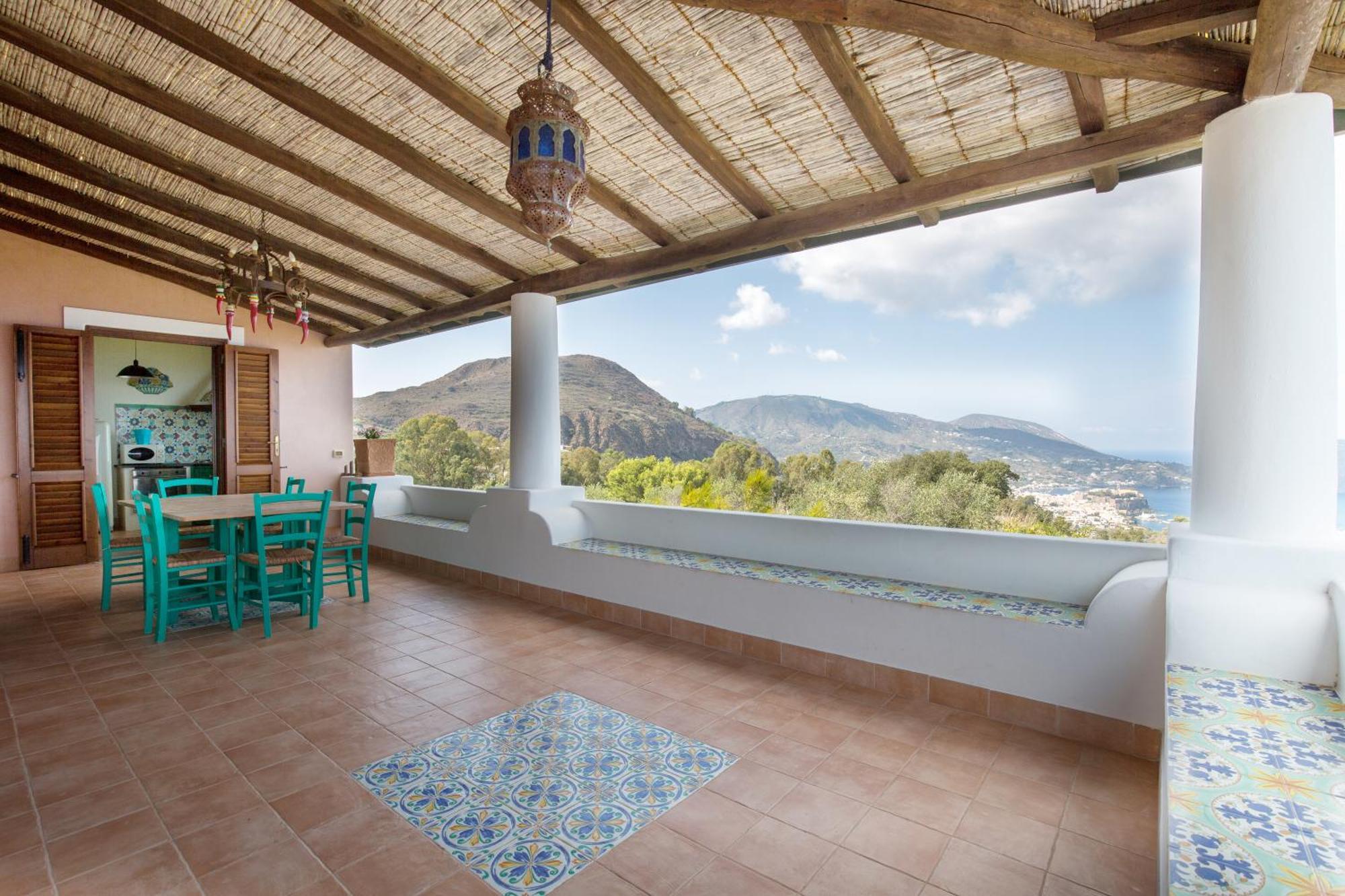 Sealight Villa Lipari - Vista E Piscina エクステリア 写真