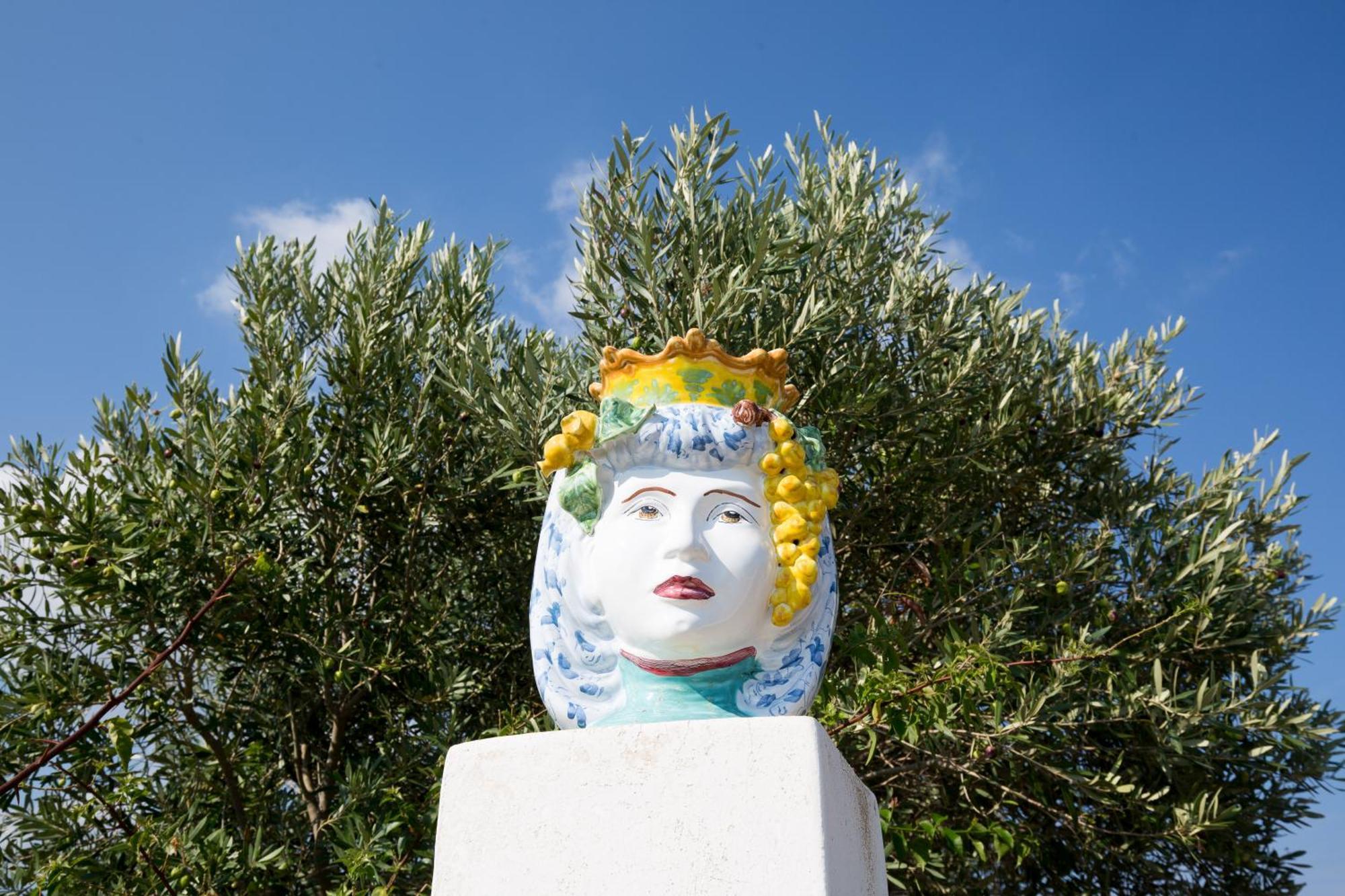 Sealight Villa Lipari - Vista E Piscina エクステリア 写真